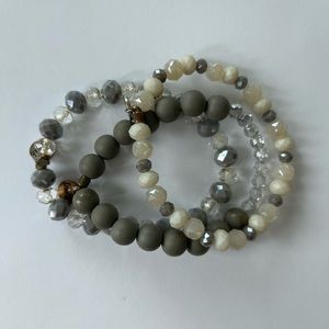 Emirish 3 stack bracelets gray silver white
